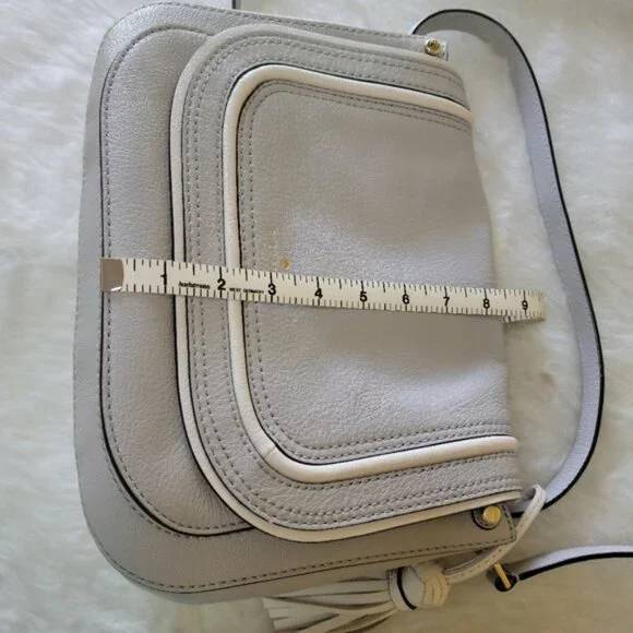 KATE‎ SPADE Light Gray White Leather Top Handle Saddle Convertible Preppy Bag - Picture 11 of 12